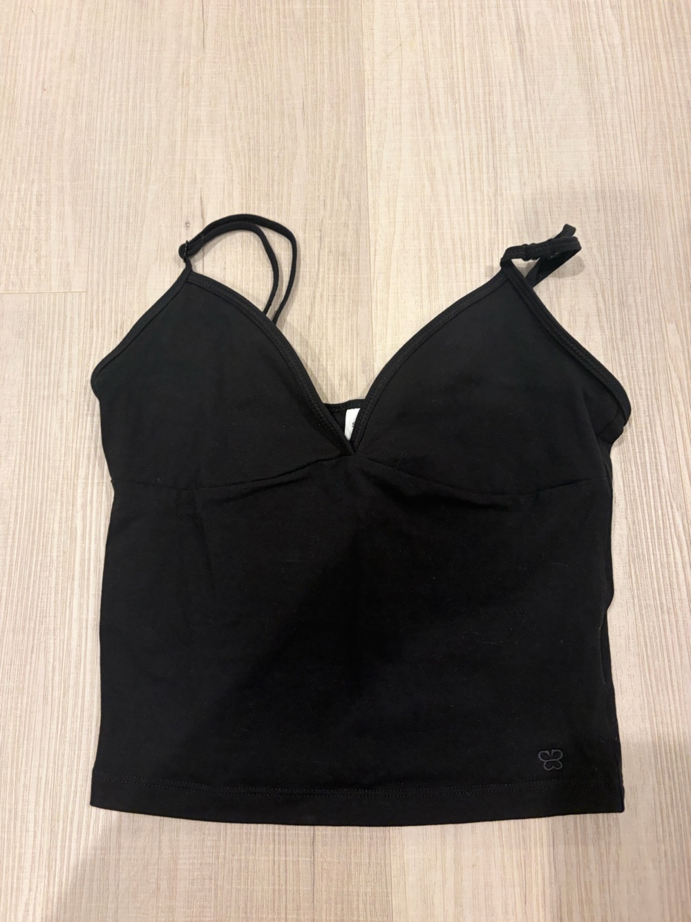 Aritiza V-Neck Spaghetti Strap Cami Tank